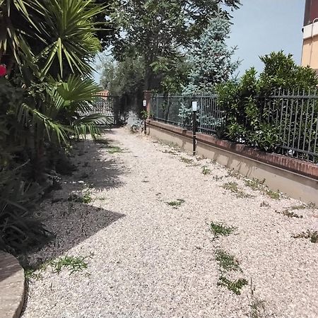 شقة L'Oasi Montesilvano Marina المظهر الخارجي الصورة